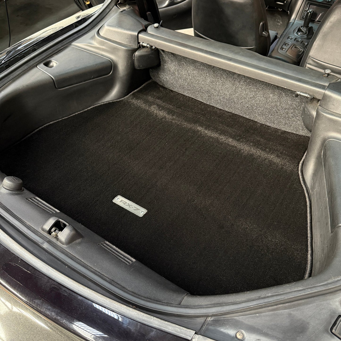 Mazda FD RX7 1991 - 02 - Boot Mat