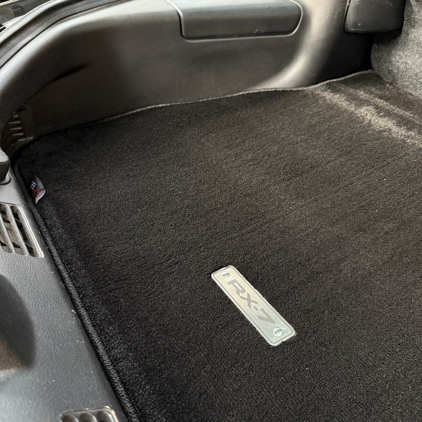 Mazda FD RX7 1991 - 02 - Boot Mat