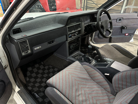 Dash Mat Nissan Skyline R31 (RHD Only)