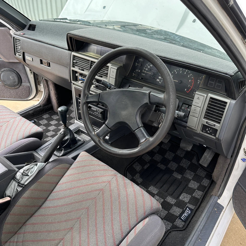 Nissan R31 Skyline RHD - Checker Floor Mats