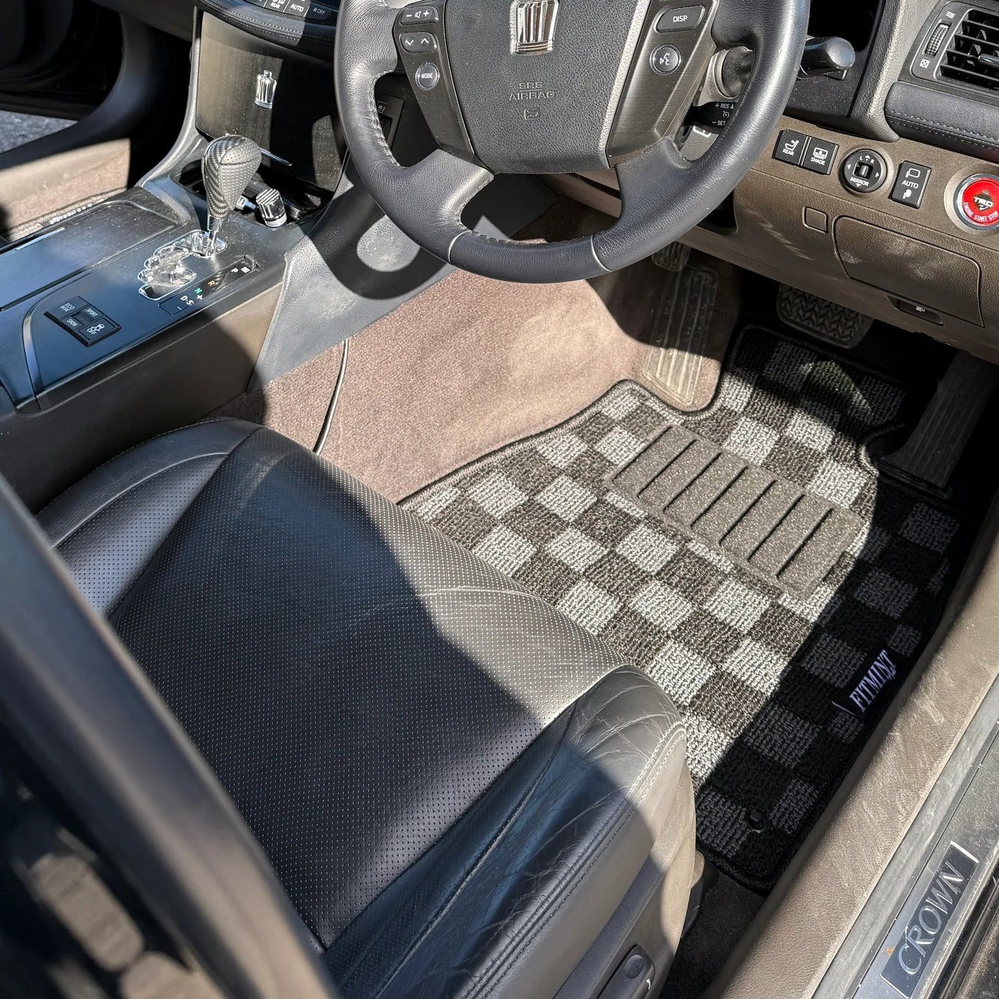 Toyota S200 Crown / Athlete 2008 - 11 - Checker Floor Mats