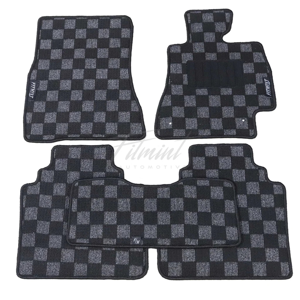 Toyota JZX110 Mark II Blit Verossa 2000 - 07 - Checker Floor Mats