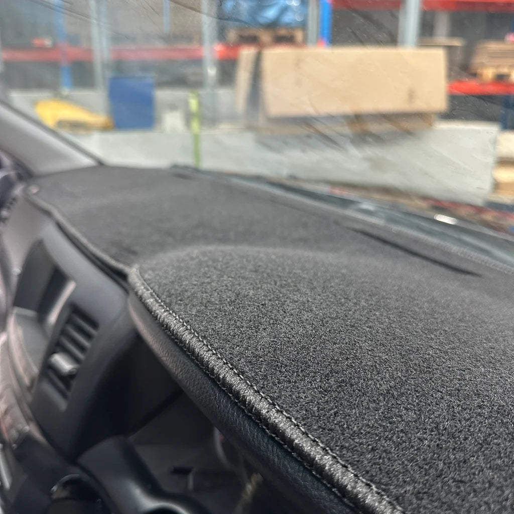 Toyota JZX110 Mark II Blit **NOT Suitable for Verossa** - Dash Mat