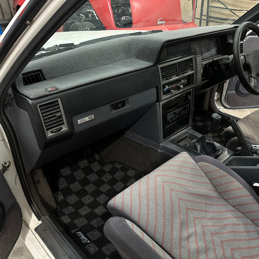 Nissan R31 Skyline RHD - Dash Mat