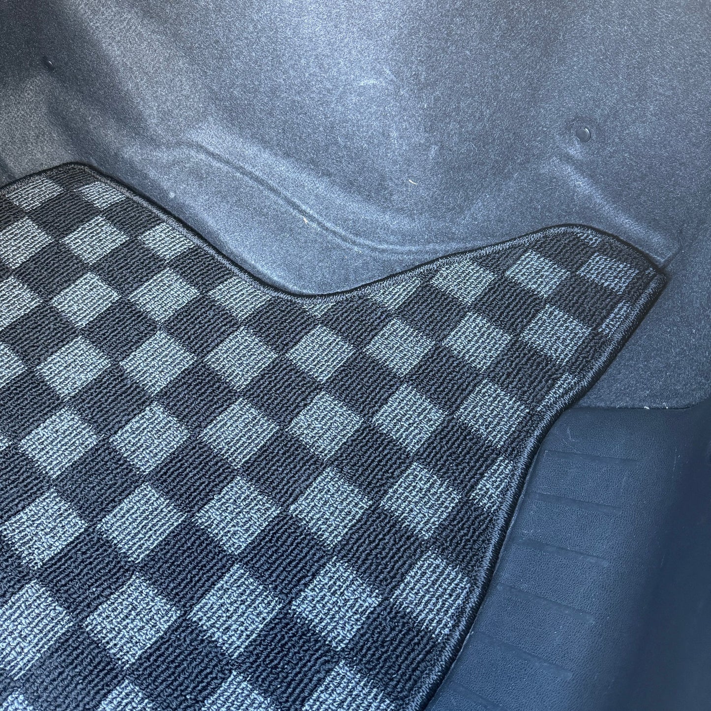 Checker Boot Mat to suit Nissan R35 GTR 2007