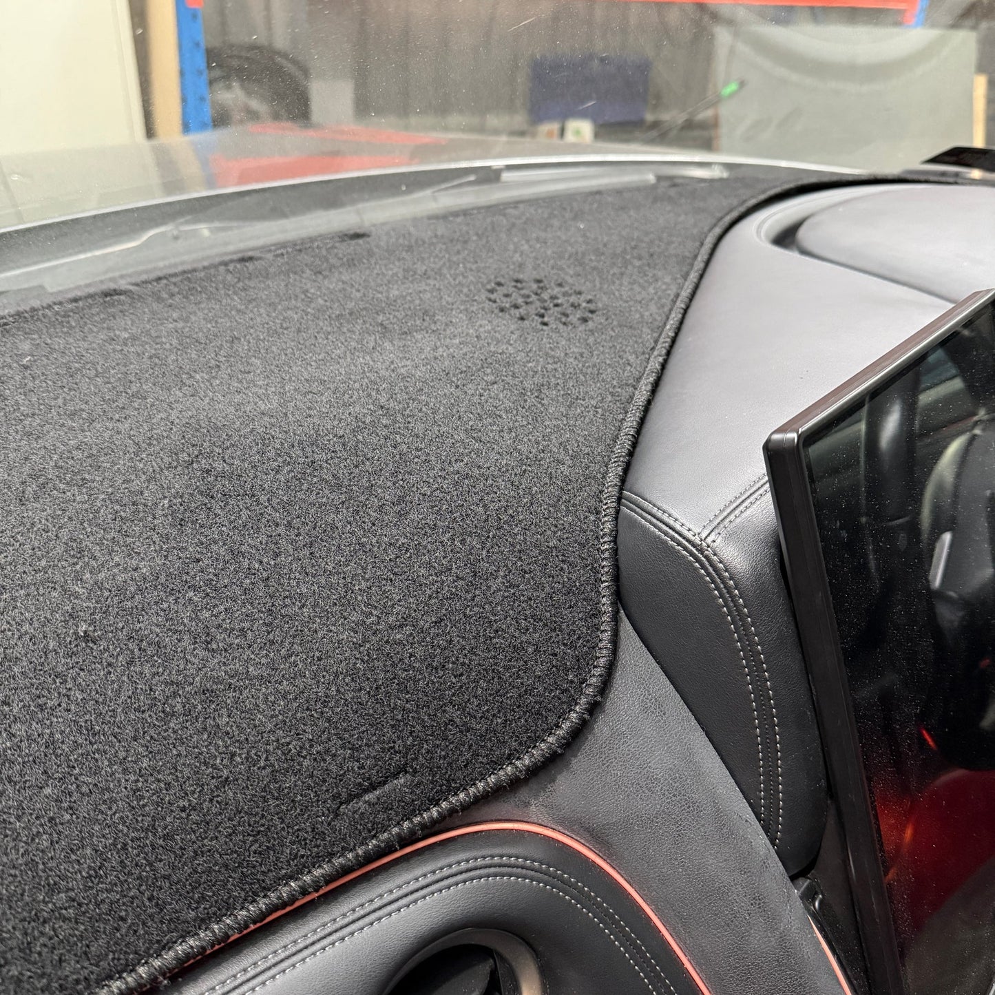Dash Mat to suit Nissan R35 GTR LHD & RHD 2007-16