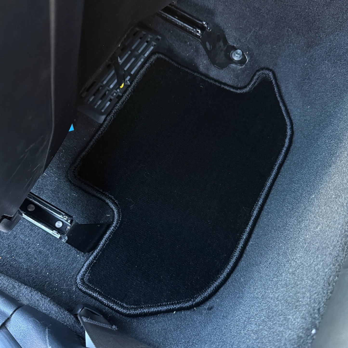Floor Mats to suit Nissan R35 GTR RHD 2007