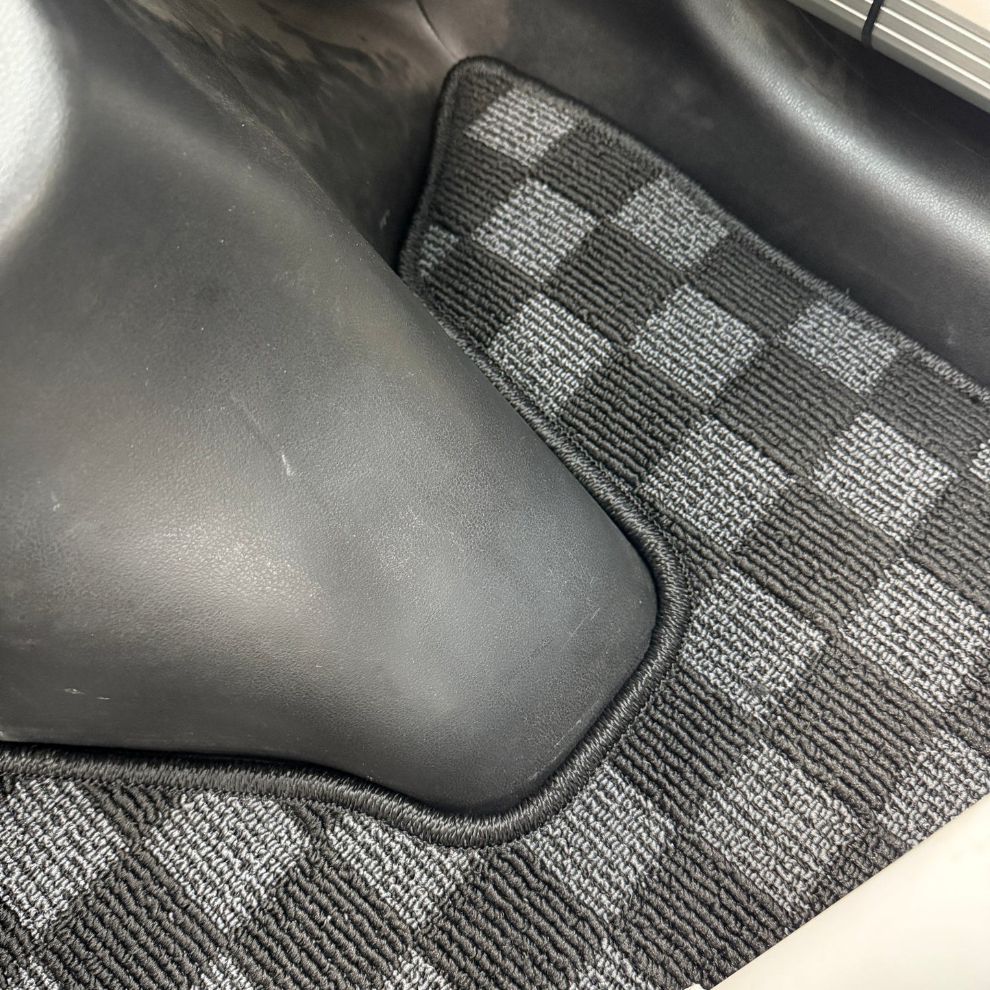 Checker Boot Mat to suit Nissan Z34 Fairlady 370z 2008