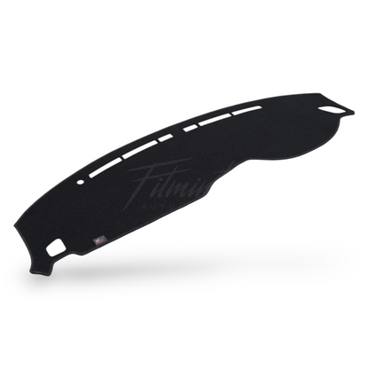 Dash Mat Nissan R33 Skyline