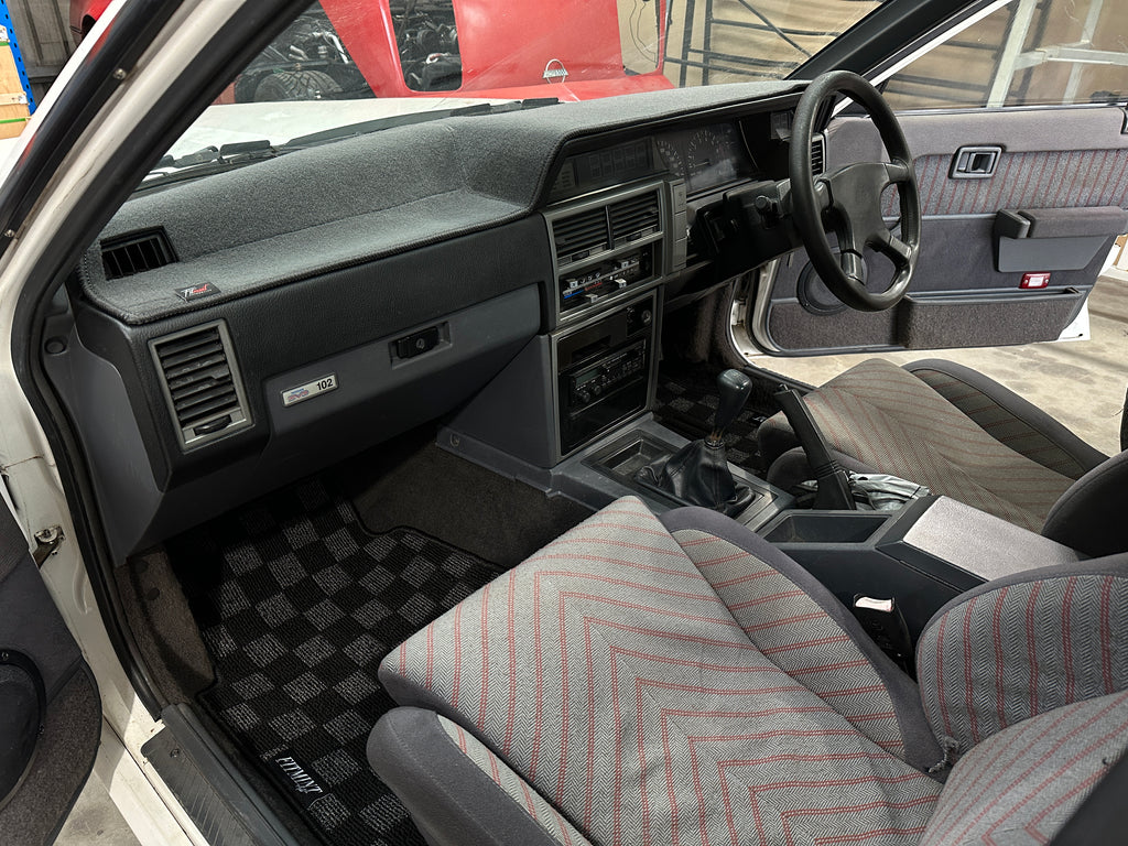Nissan Skyline R31 Dash Mat (RHD Only) – Parked Pride Autocare