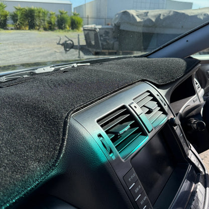 Toyota S200 Crown / Athlete 2008 - 11 - Dash Mat