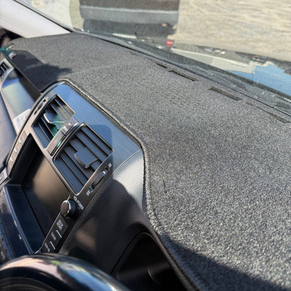 Toyota S200 Crown / Athlete 2008 - 11 - Dash Mat