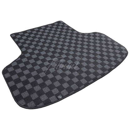 Toyota JZX110 Mark II Blit 2000 - 07 - Checker Boot Mat