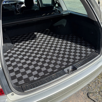 Toyota S170 Crown Athlete 1999 - 07 - Checker Boot Mat