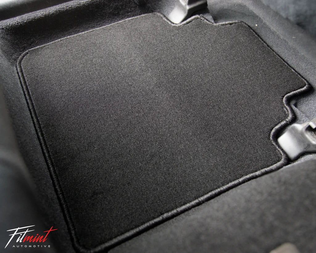 Floor Mats Toyota JZX110 Mark II / Blit 2000 - 07